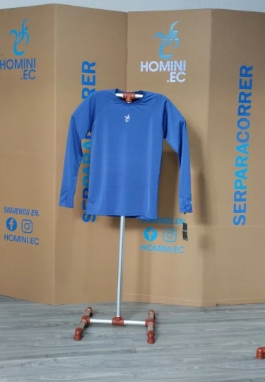 Frente Buzo Azul Hombre